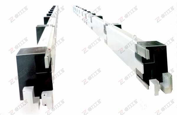 乏燃料筒轉(zhuǎn)運(yùn)設(shè)備-CCB213、214、215底部定位裝置